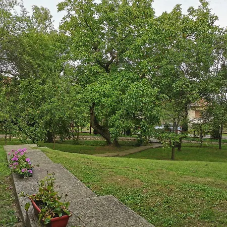 בית הארחה Vilyvitanyi Szabadido Tabor Vilyvitány